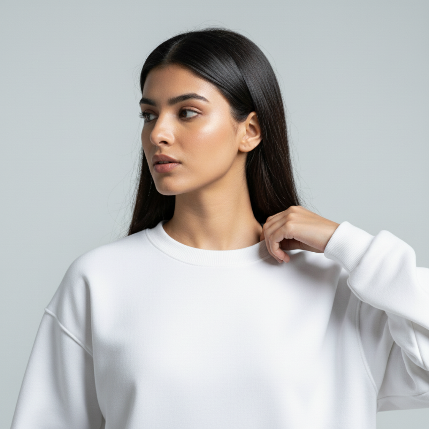 White Crewneck Unisex Sweatshirt - Basic