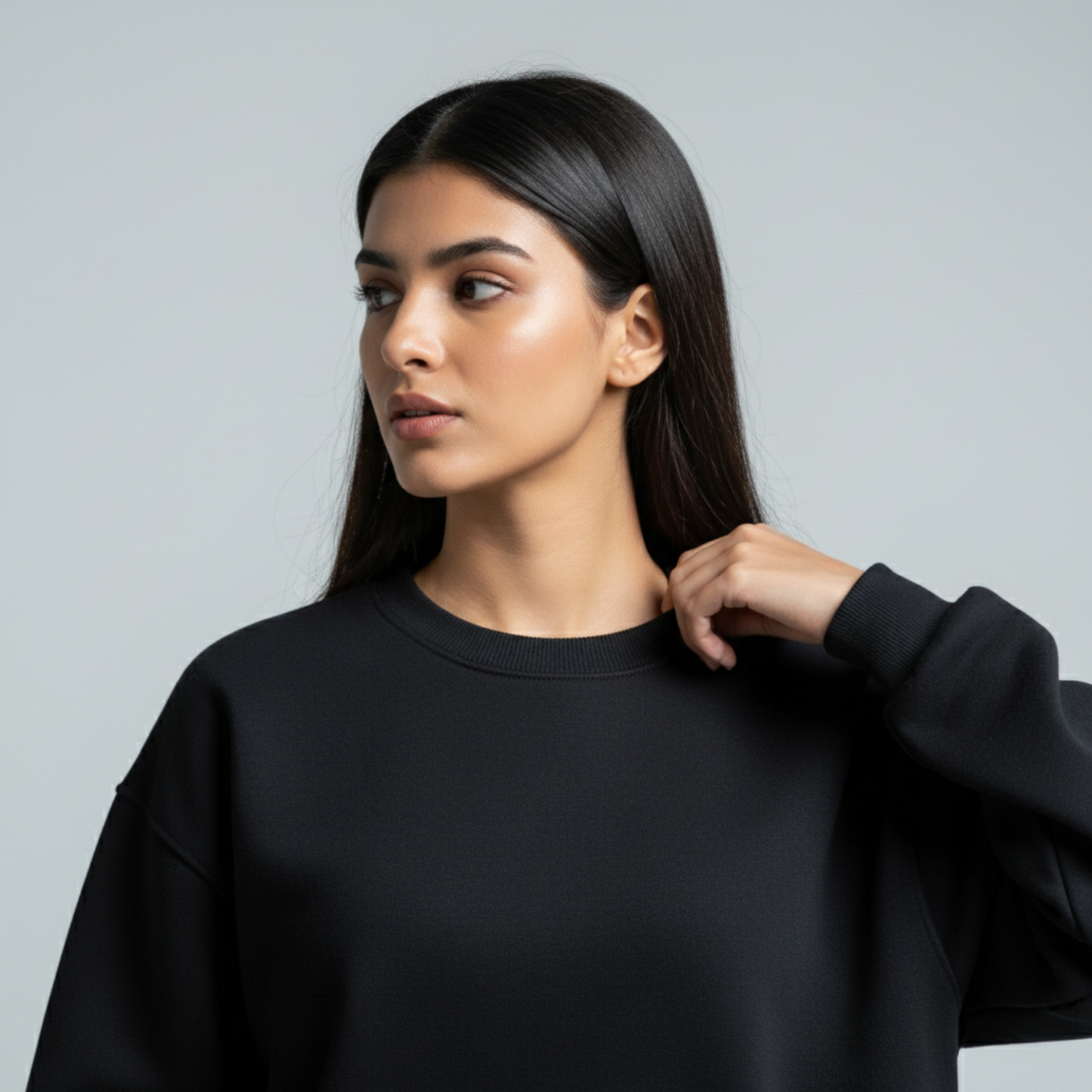 Black Crewneck Unisex Sweatshirt - Basic